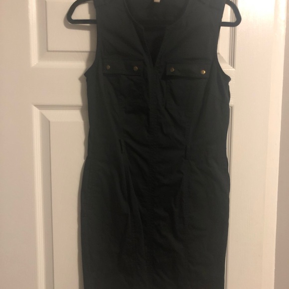 Banana Republic black sheath dress - Picture 2 of 4